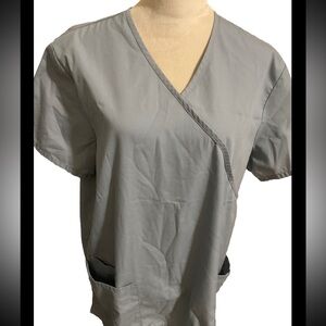 Cherokee Scrub Top Light Gray V Neck Size Large